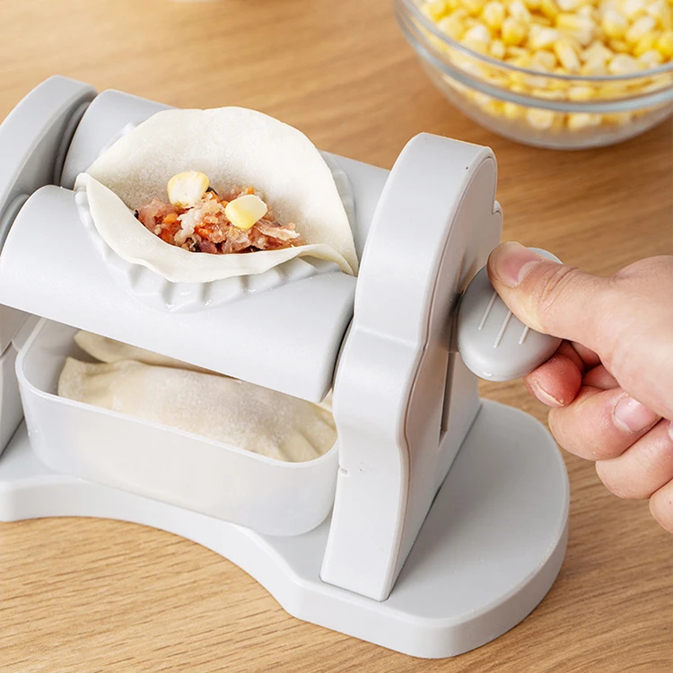 New Empanada Mold Automatic Dumpling Wrapper Plastic Dumpling Press Mould with Container