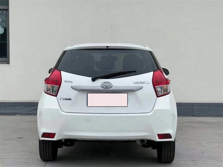 Used Mini Car Fairly Used Sedan SUV Second Hand Family Car 4wd 5 Seats Gasoline Vehicle For Toyota Yaris L