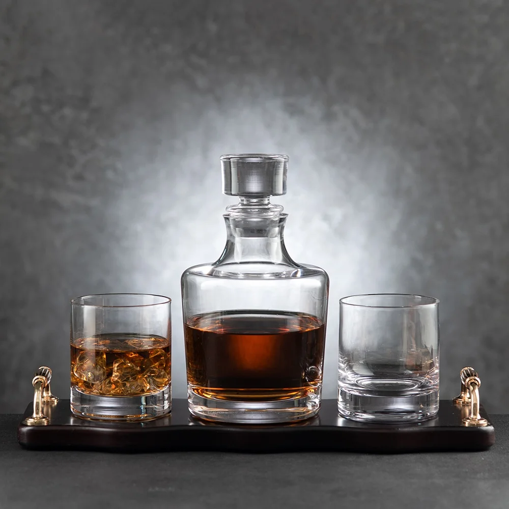 2020 New Design Round Whiskey Decanter Whiskey Stones Gift Set