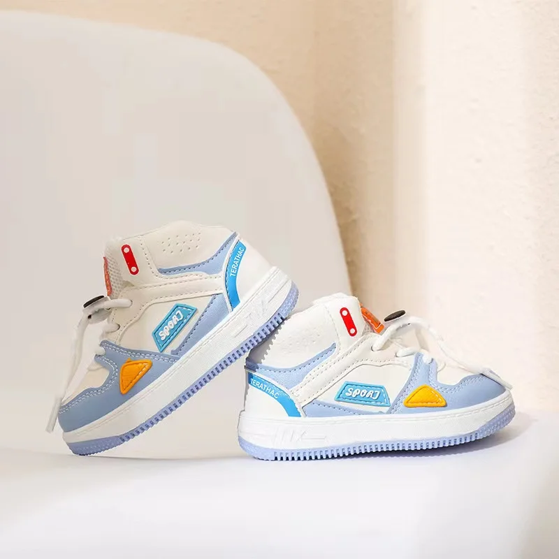 Kids Brand Sneakers Flat Causal Shoes For Girls Boys High Top Children Sports Shoes Leather Upper Casual Shoes Wholesale