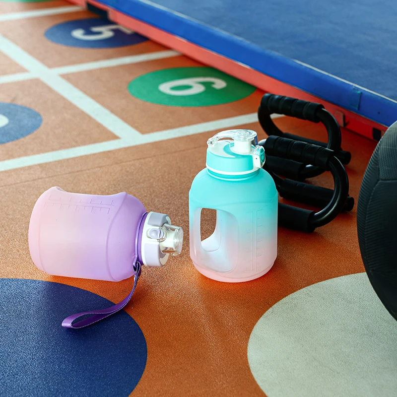 1 Gallon Water Bottle with Straw Motivational Water Bottle 32oz Water Jug