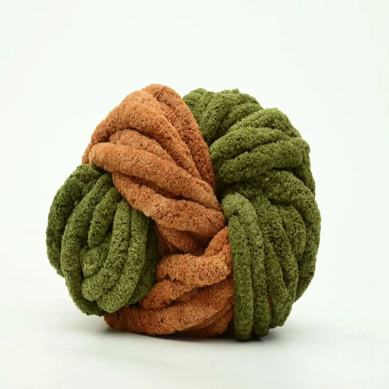 
Wholesale Manufacturer Recyclable Polyester Thick Yarn Knitting Textile Chenille Chunky Yarn 