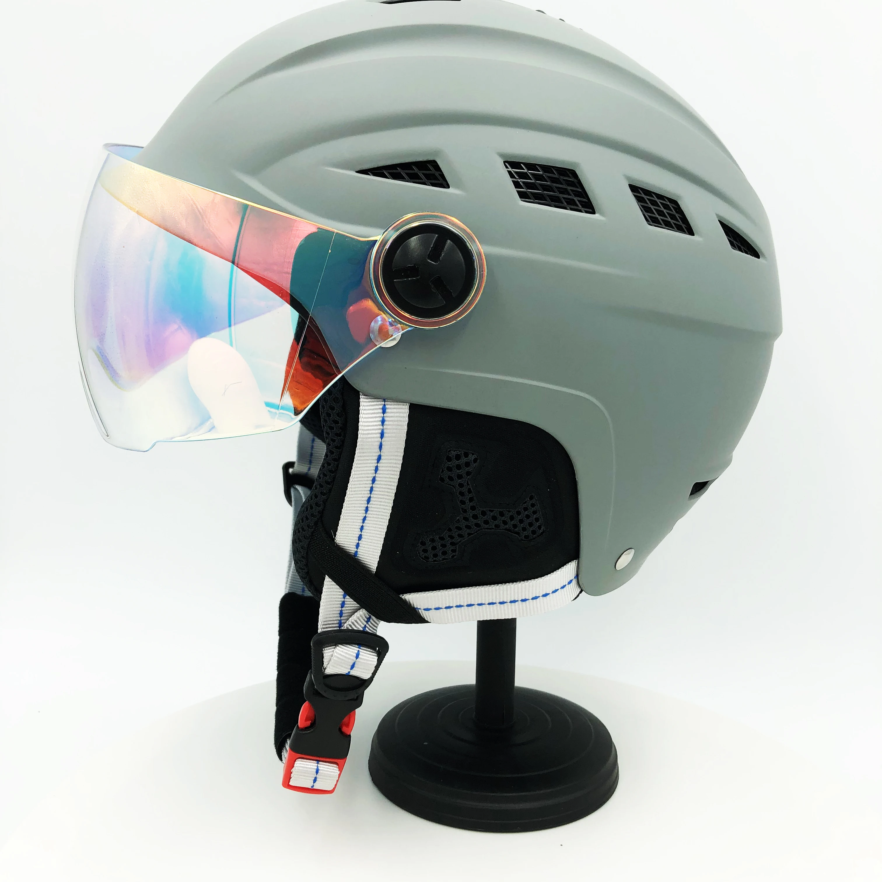 CE ASTM Skiing Snowboard with goggles ABS shell Adjustable Helmet for Kids Youth and Adult