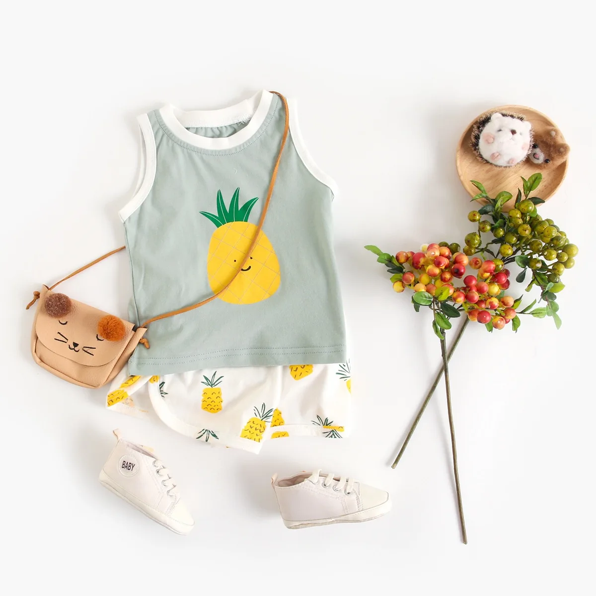 New Arrival Baby Summer Fruit Print Cute Cartoon Sleeveless Vest Shorts Clothes Set