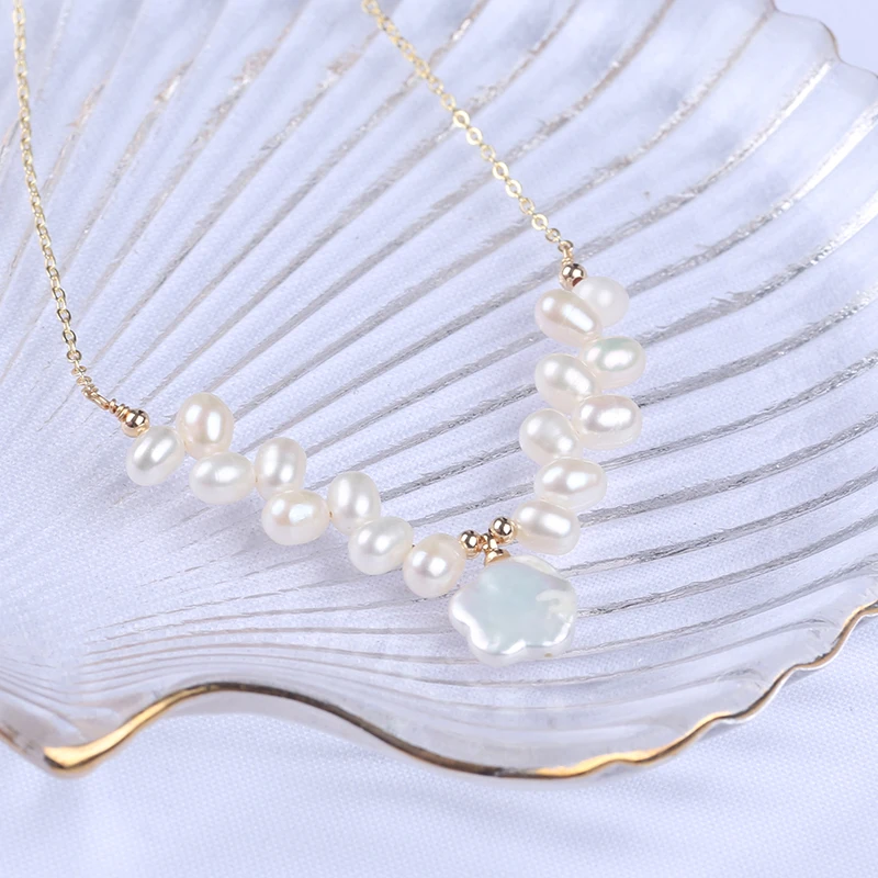 Simple Elegant  Natural White Freshwater Different Shape  Pearl Necklace For Sale