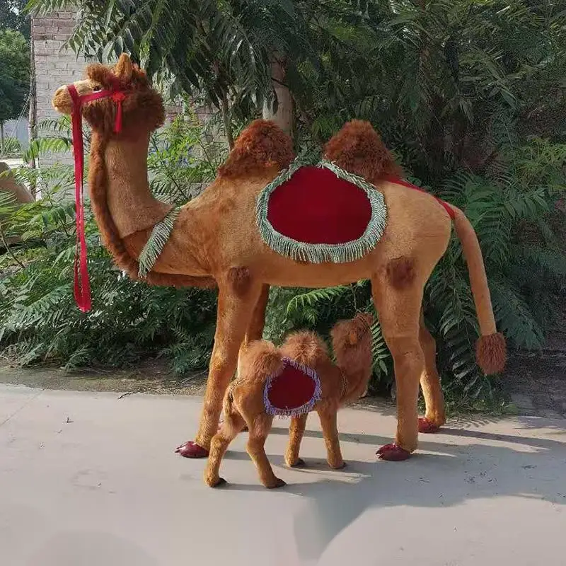 Shopping Mall Window Decoration Simulation  Camel Model Large Commercial Promotion Activities Event Decoration Camel Model