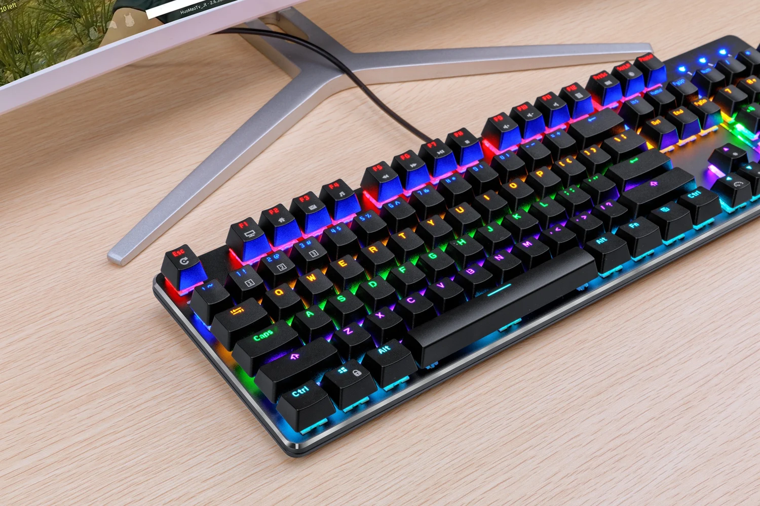 V2 used retro gaming pc mechanical yellow toshiba z30 reddragon backlit keyboard amplifier and mouse combo oem odm 3ds iq games