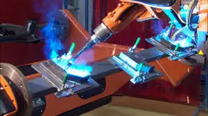 Industrial Automatic Welding Robot KUKA KR120 R2700-2 Robotic Arm 6 Axis With Welding machine