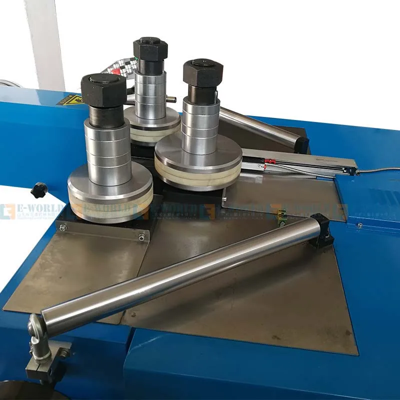 Bending machine for aluminum window door profile