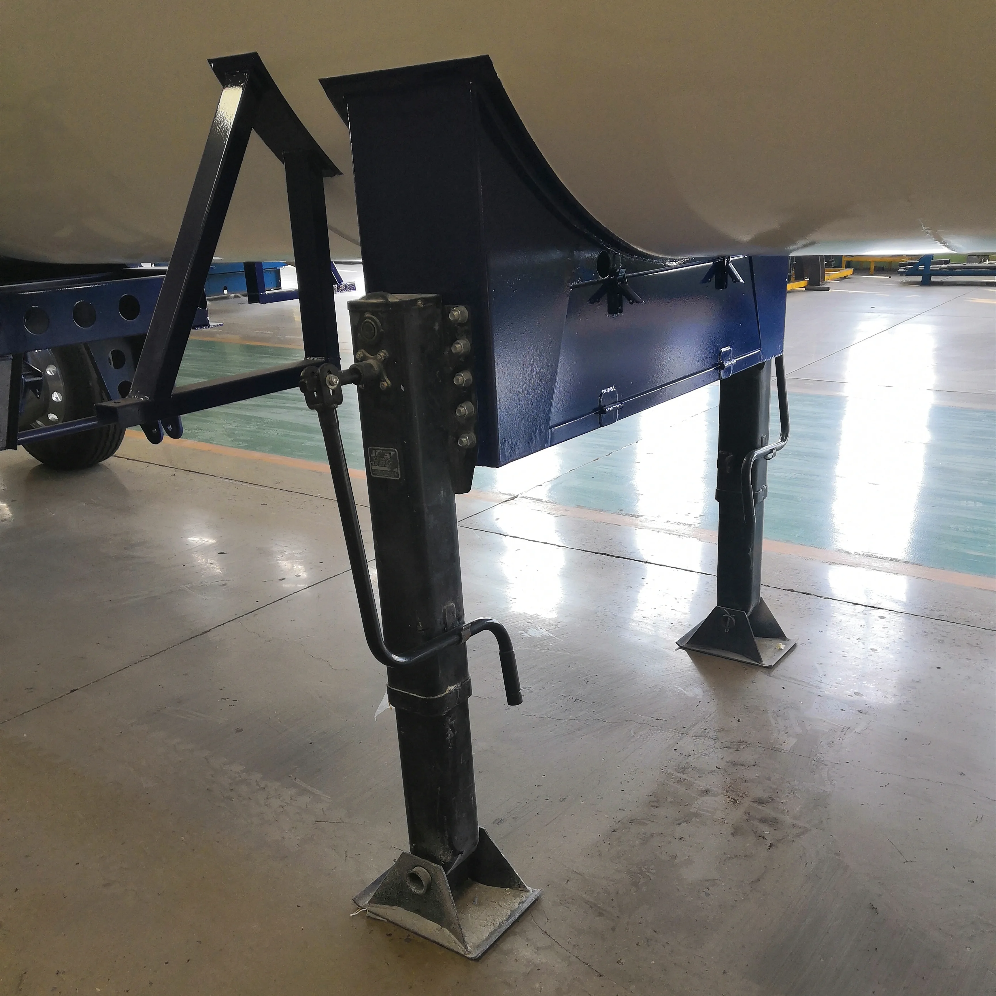 2024 hot sell Liquefied Natural Gas LNG Tanker Transports Semi Trailers Truck Trailers