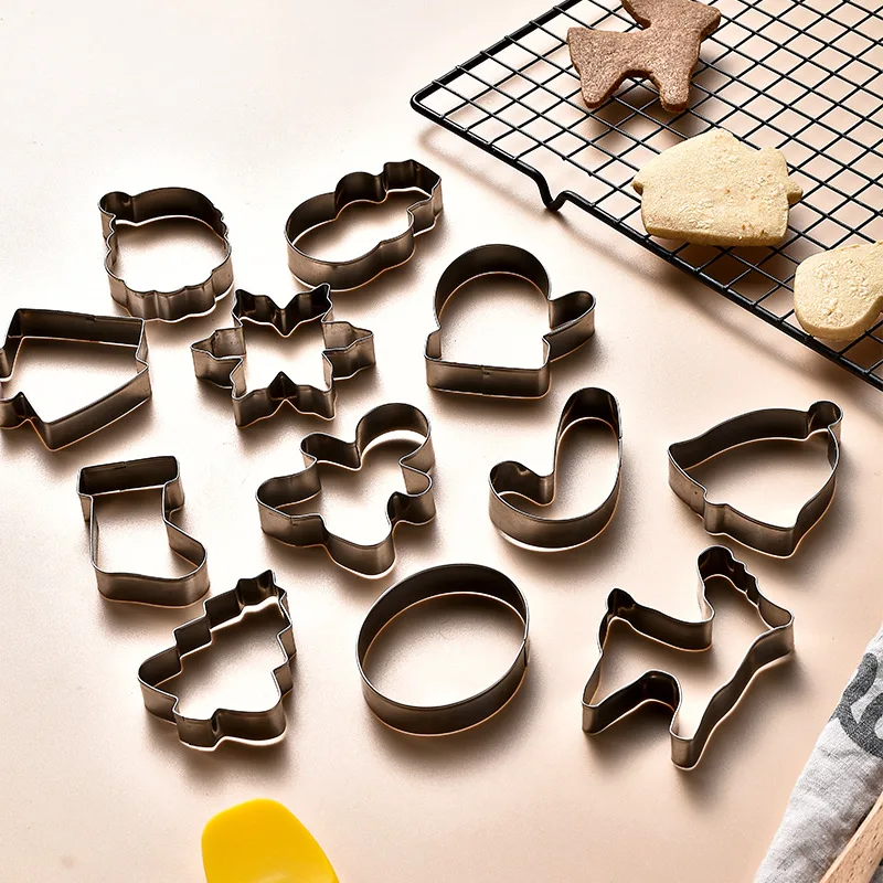 12 Pcs Set Stainless Steel Biscuit Mold Cutter Christmas Cookie Cutters Set For Kitchen Baking