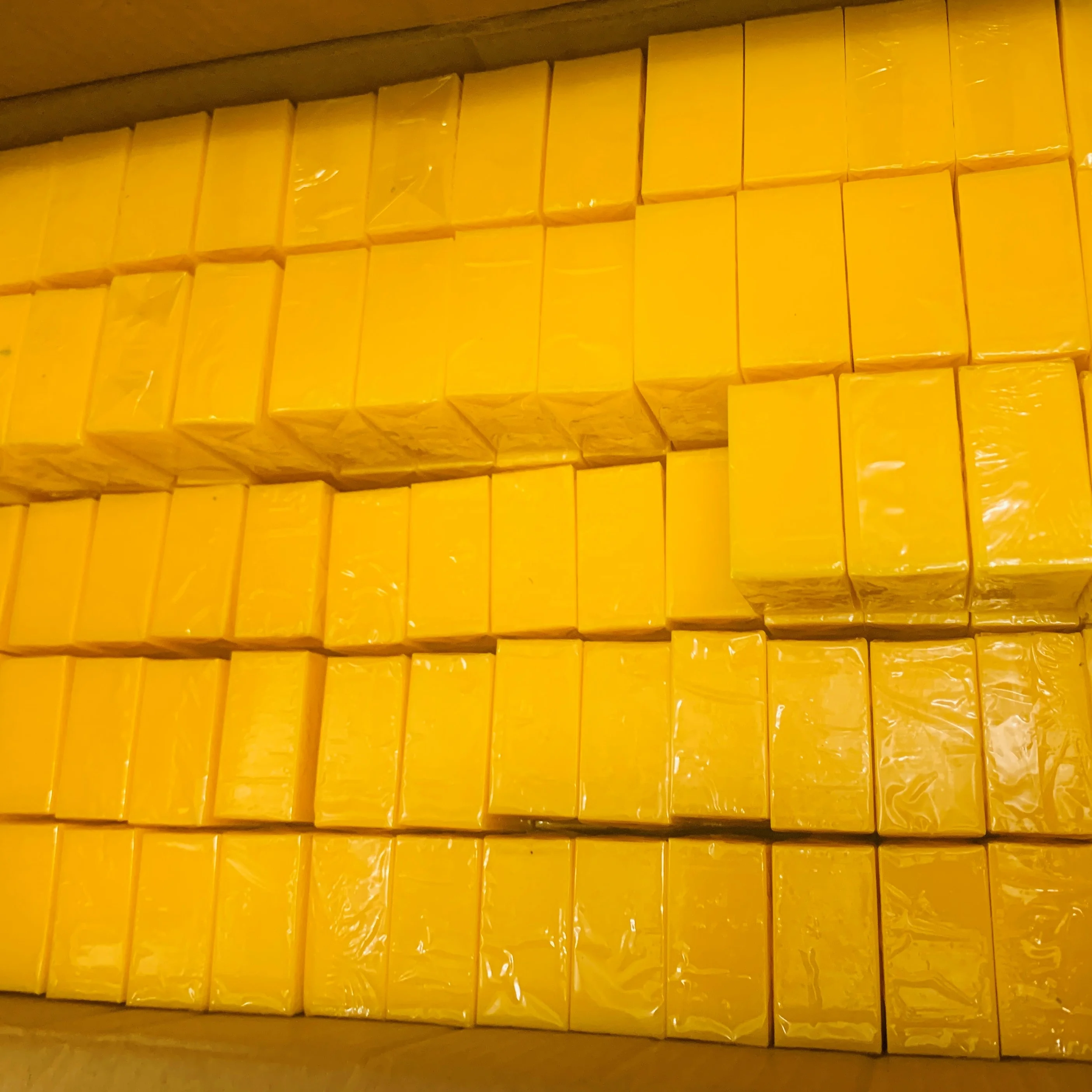 Private Label Natural Handmade Whitening Face Skin Lightening Turmeric Organic Toilet Savon Tumeric Soap