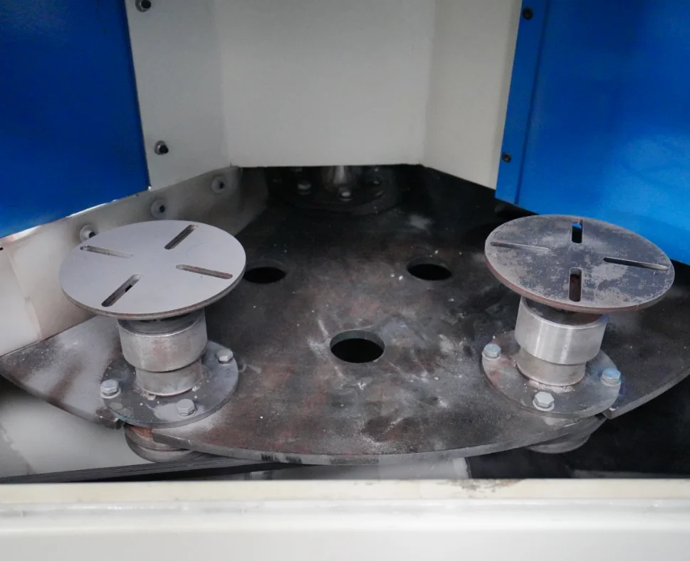 Автоматическая пескоструйная машина для стеклянных бутылок или кастрюль