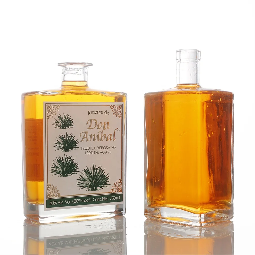 700 ml 750ml Cachaca customized bartop flat custom fancy tequila mescal Heavy Base London dry gin square glass bottle