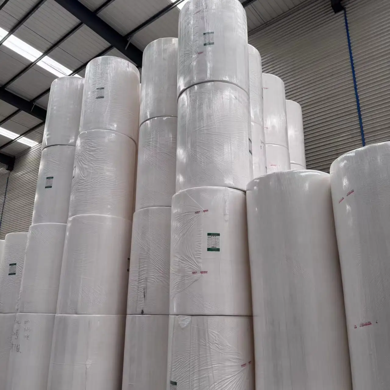 Wholesale Virgin Bamboo Wood Pulp Jumbo Roll Toilet Tissue Napkin Soft Raw Material Mother Roll