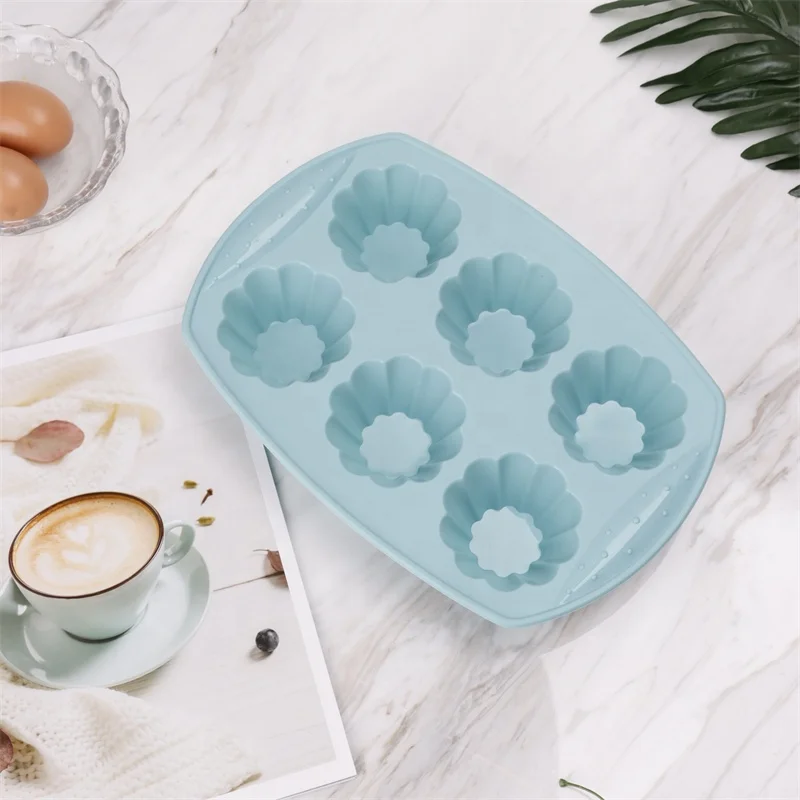Non-stick Flower Shape Silicone Cupcake Mold For Baking