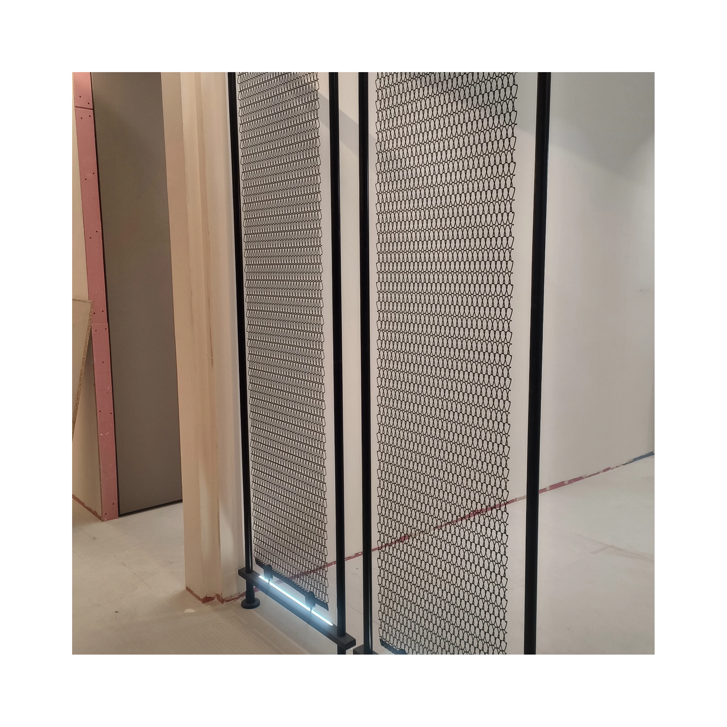 factory Sale Metal Mesh Curtain Light Weight Decorative Stainless steel metal chain link curtains For Room Divider