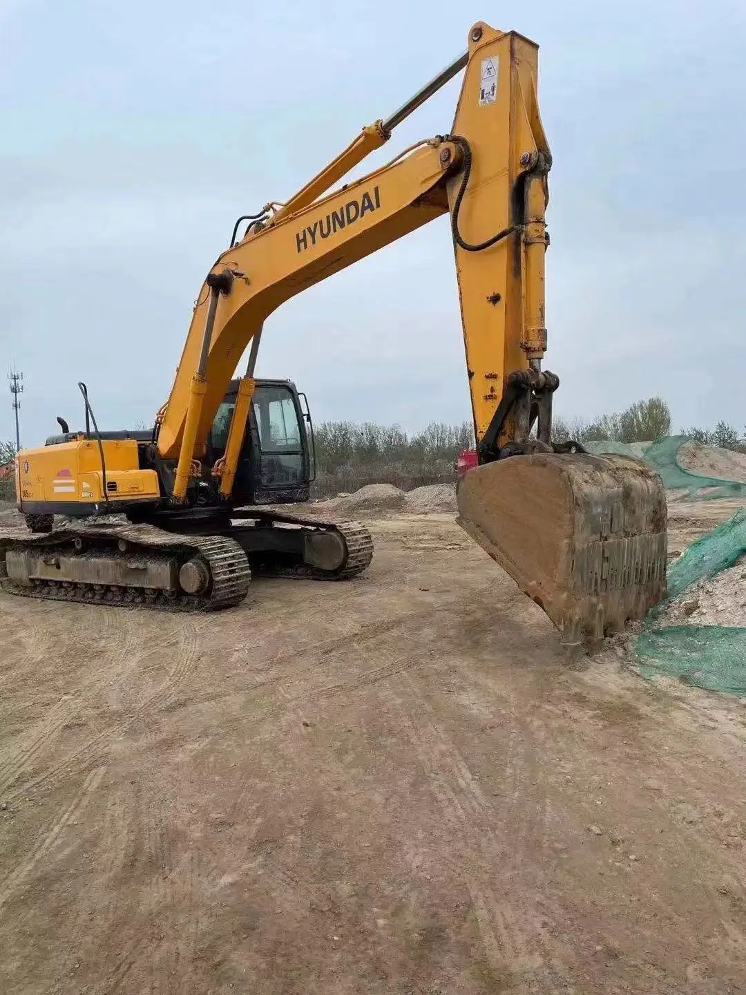 South Korea Used 305LC-7 Hyundai Crawler Excavator with good performance Second hand Hyundai 305LC-7 in stock