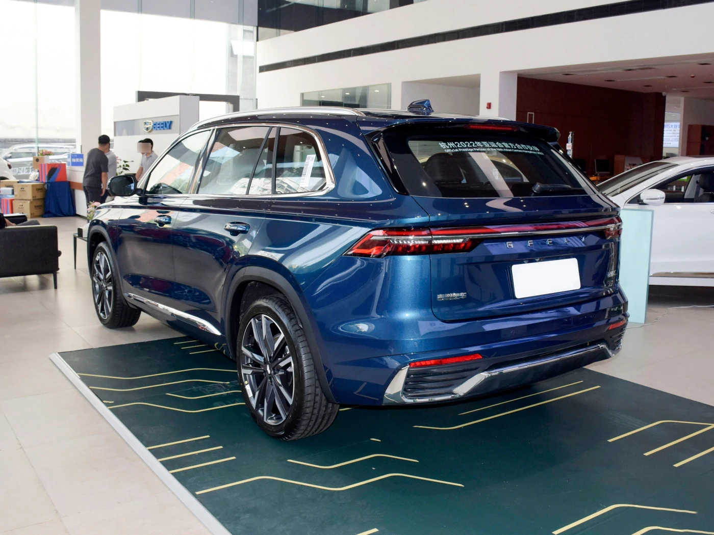 Factory Direct Geely Monjaro Suv Geely Xingyue Car