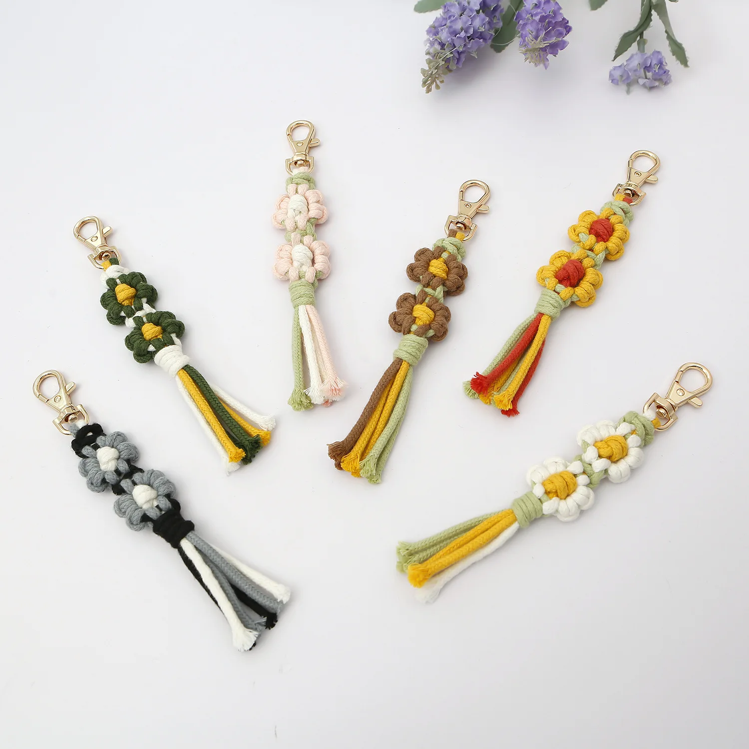 1pc Daisy Flower Key Chain High-End Diy Hand-Woven Key Ring Bohemian Style Car Keychain Bag Pendant