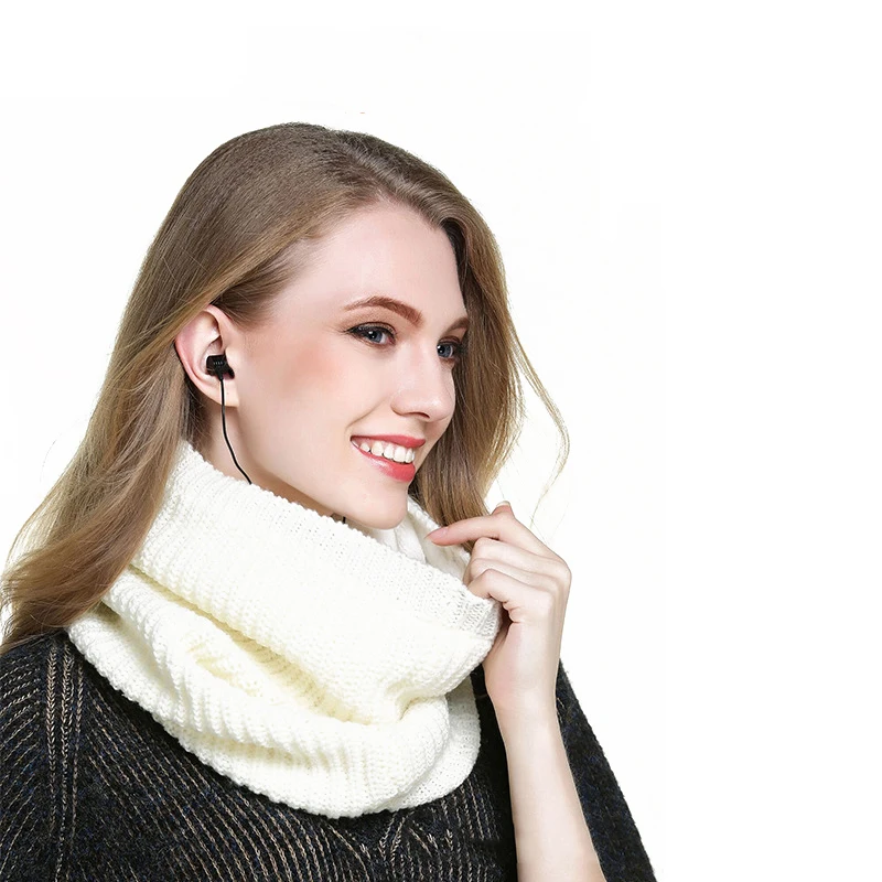 
New Products Bluetooth Bufanda Hombre Mujer Rechargeable Women Thick Warm Winter Cotton Scarf Scarves With Earphone Headphone 