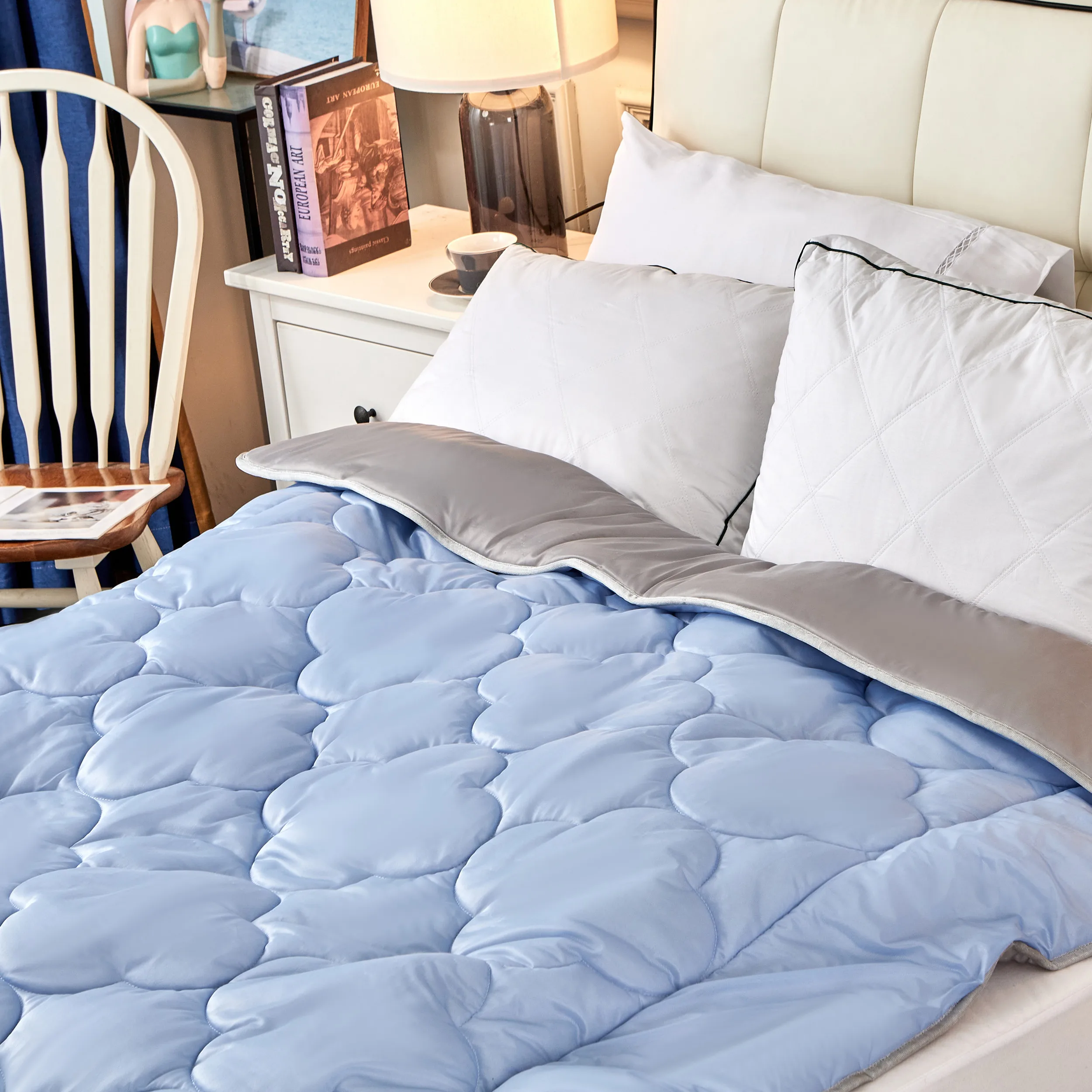 OEM King Size Winter Quilt Color and Pattern Quilted Cotton and Polyester Filled Blanket for Home Use Warm and for Summer