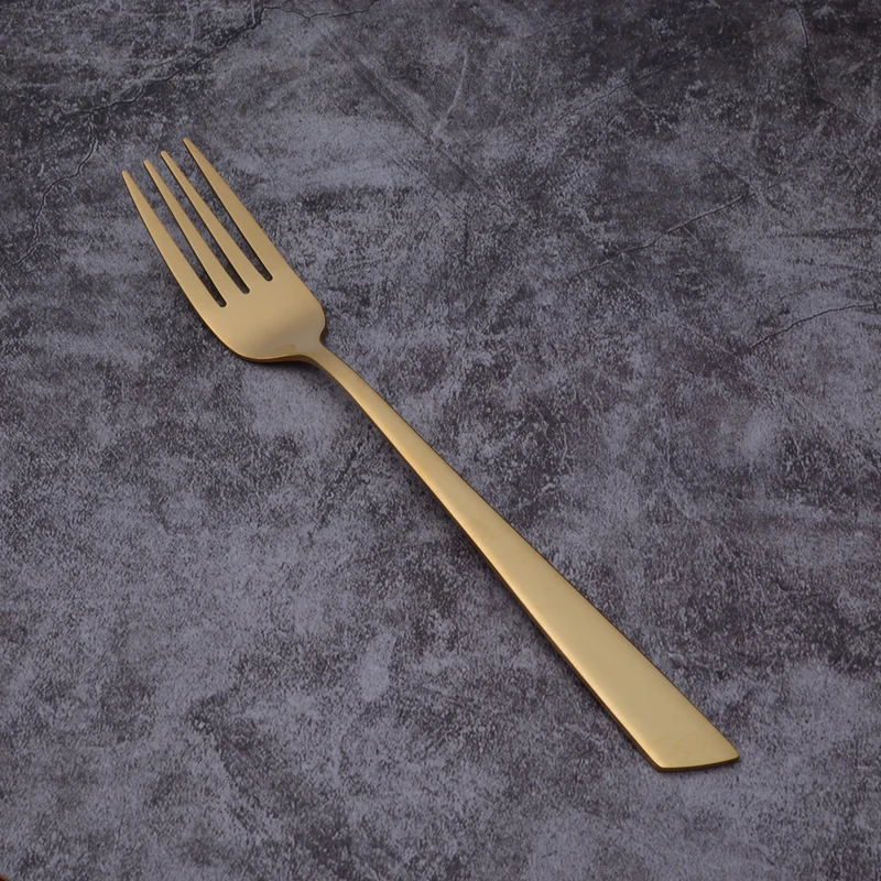 24PCS 16PCS Metal Cutleri Gold Eating Utensils Cuberteria Morada Bestek Goud Cuttlery Spoons and Forks Stainless Flatware Sets