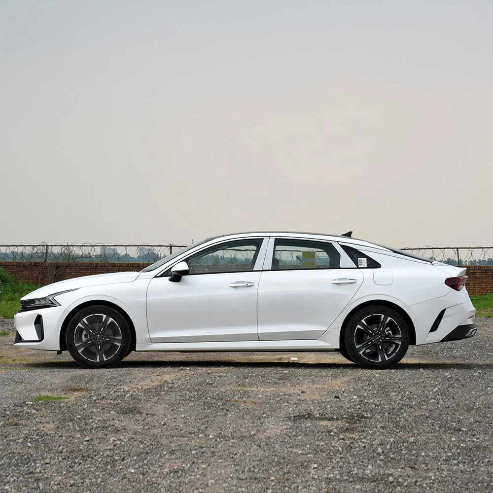 2025 Low Price Kia K5 petrol car 2.0T new kia k5 car price gasoline car Sedan for sale