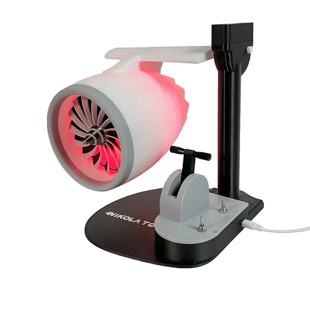 Creative desktop JetFan equipped with a humidifier and red tail lights
