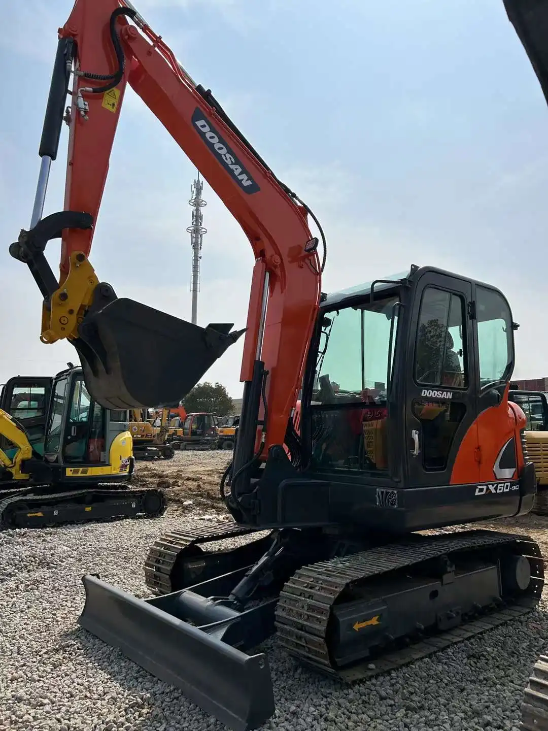 Multi function Mini excavator Used doosan dx60 dh60 doosan dx60-9 dh60 used Doosan 55 60 75 80