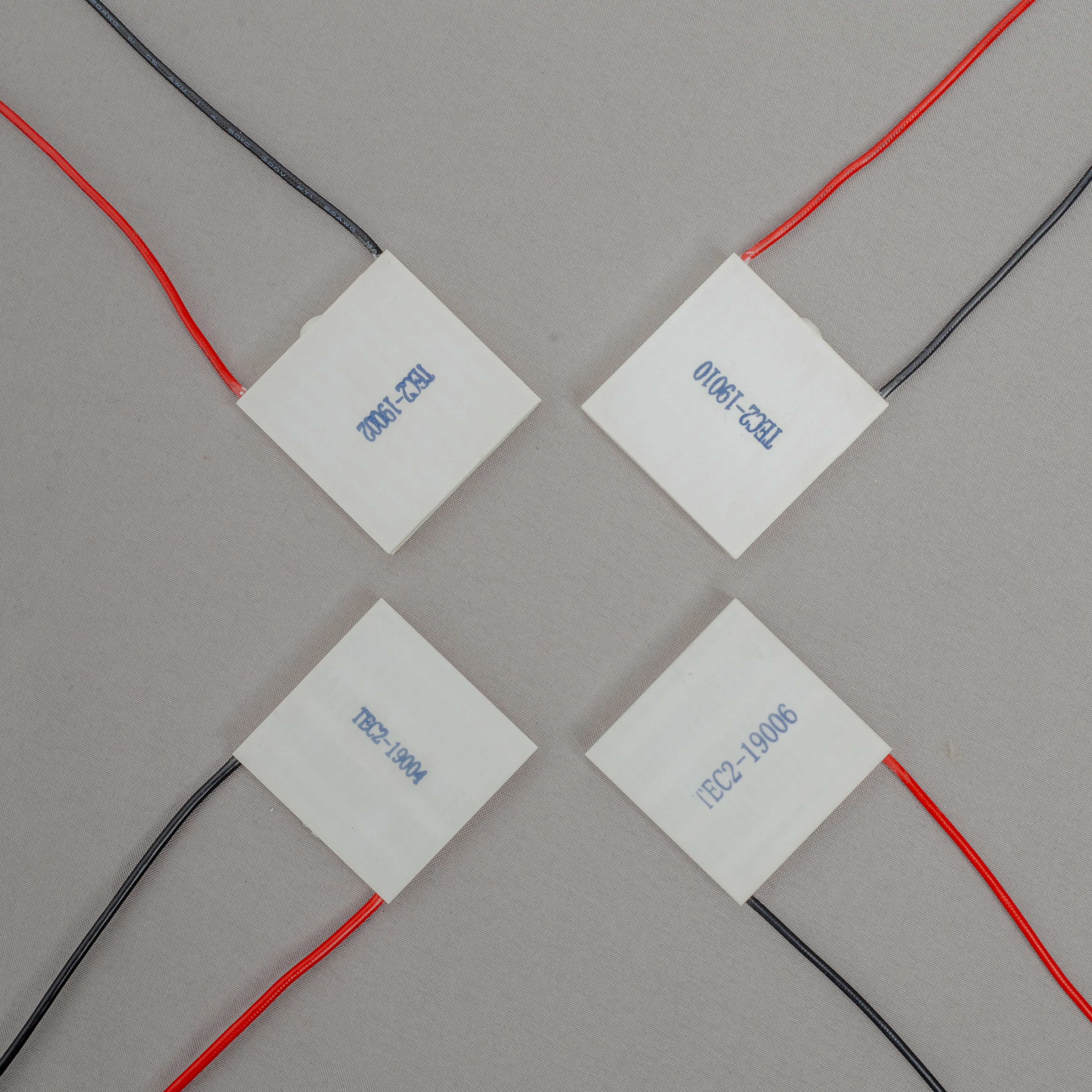 TEC2-19005 30*30, промышленный Термоэлектрический охладитель Пельтье TECN