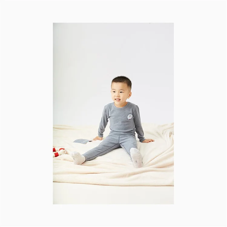 
Factory Supply 100% Polyester Cartoon Kids Sleeping Wear Breathable Thermal Underwear Set 