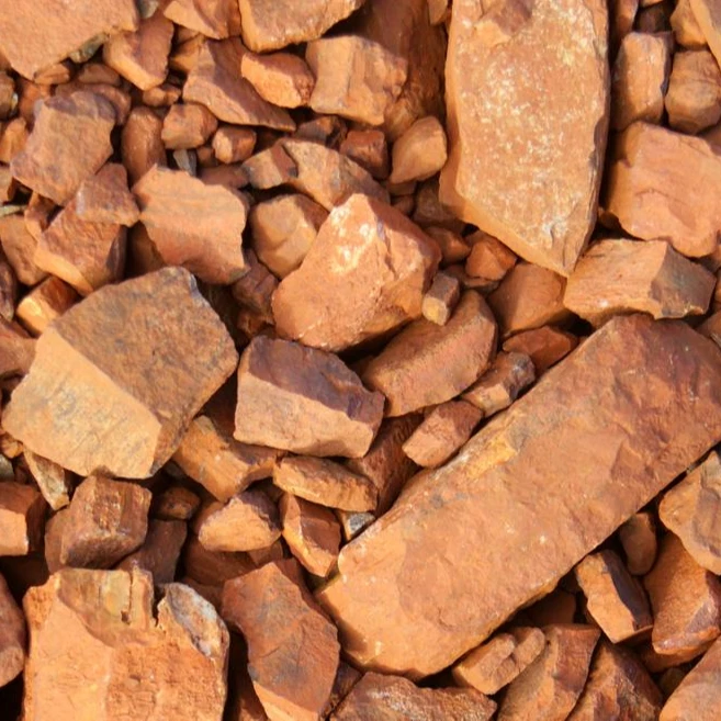 
Iron ore Fe 62% 