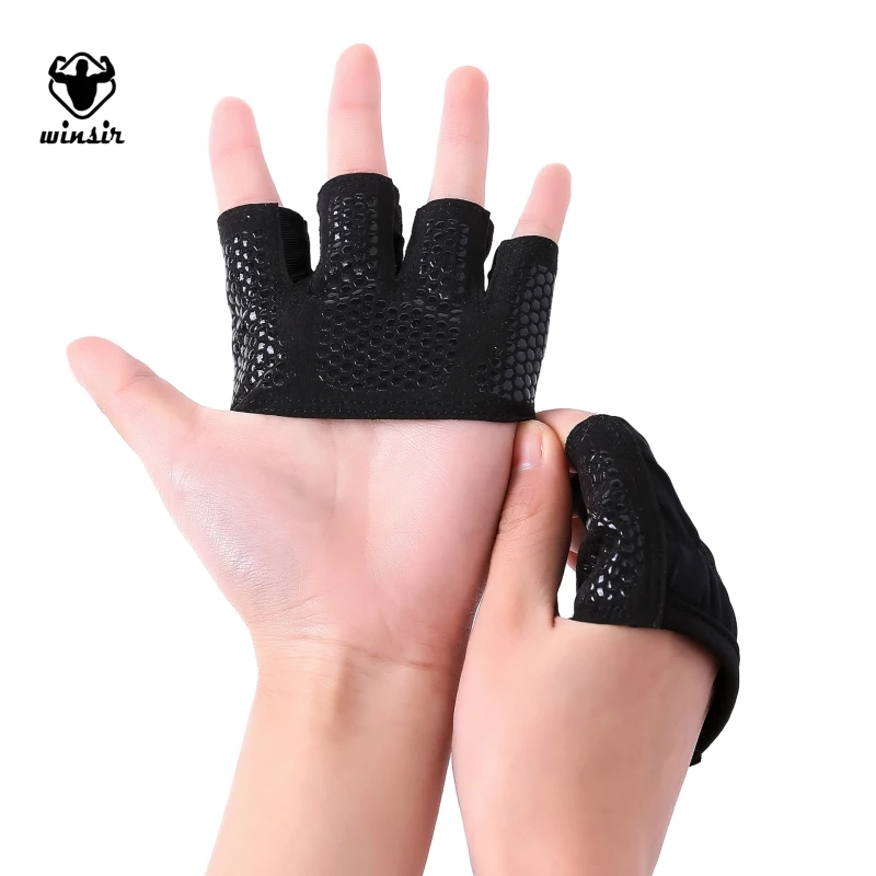 Womens and men excellent four finger Micro sweatproof sports Weight Lifting rubber glove gym Silicone