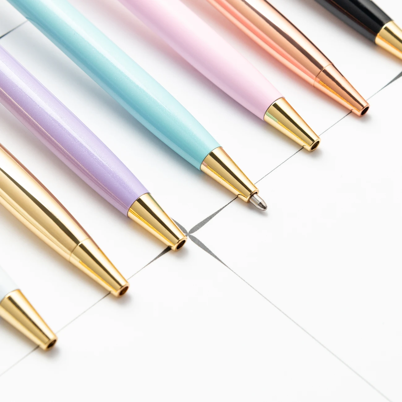 Custom candy color fancy design premium metal pen with logo promotion cute slim ball pen with flower clip