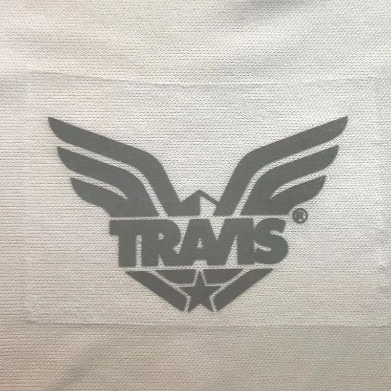 Factory custom washable reflective iron logo label for sportswear high quality heat transfer label for yoga clothing