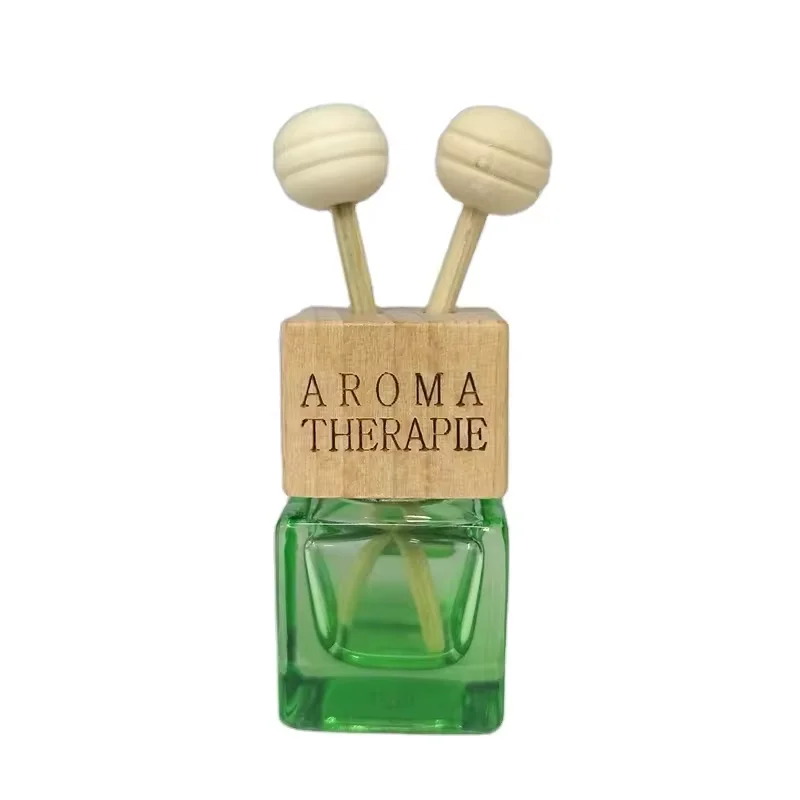 Hot Selling Clip Glass Car Perfume Bottles Empty Air Freshener Perfume Glass Fragrance Aroma Car Diffuser Bottle