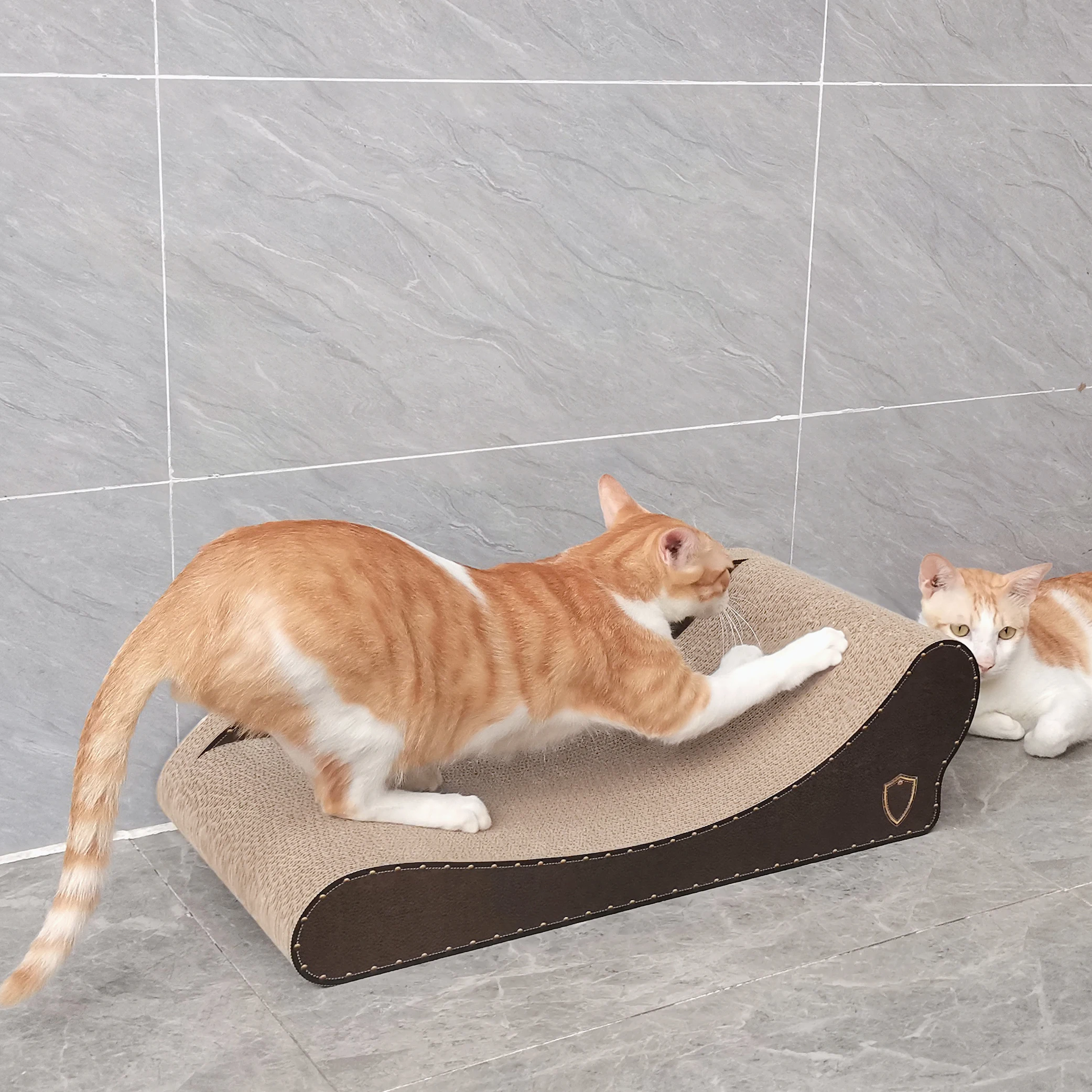 Craft Corrugated Paper Scratching Cardboard IC-5050 Luxury Sofa-shape-60-coffee Wooden Chaise Cat Scratch Board