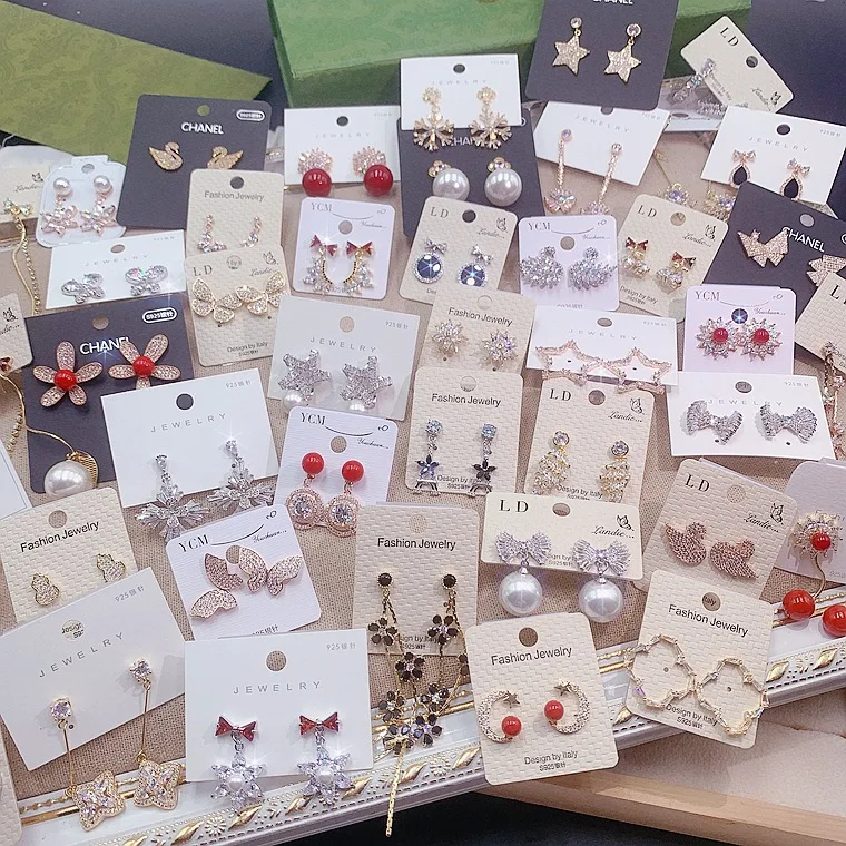 Aug jewelry Mixed Bulk High Quality Silver Needle Grade 5A Zircon Premium Zircon Earrings Micro Setting Fashion  Gold Earrings