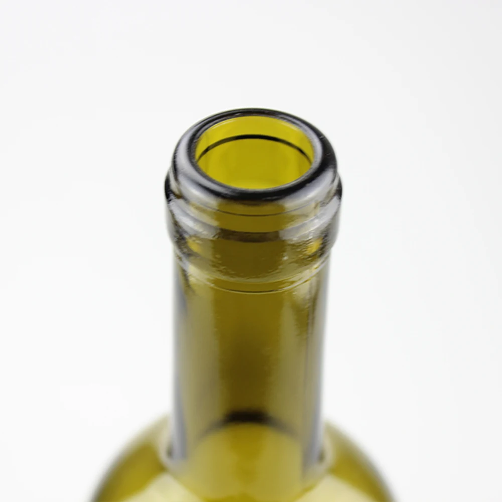 Explosive New Products 700ml 750ml liquor wine vodka brandy whisky glass bottles with Electroplated Surface Handling