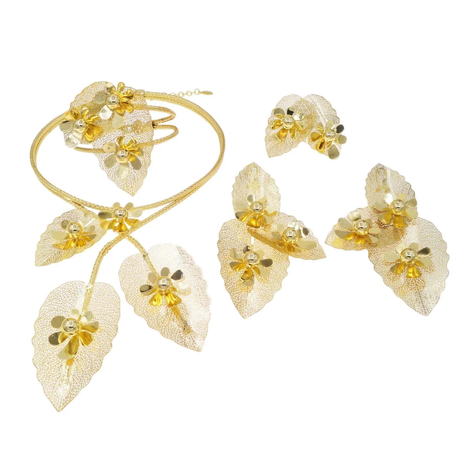 Zhuerrui Hot Selling Gold Brass Jewelry Set Leaf Shape Flowers Necklace Jewelry Sets High-end Bridal Wedding Accessories H50046