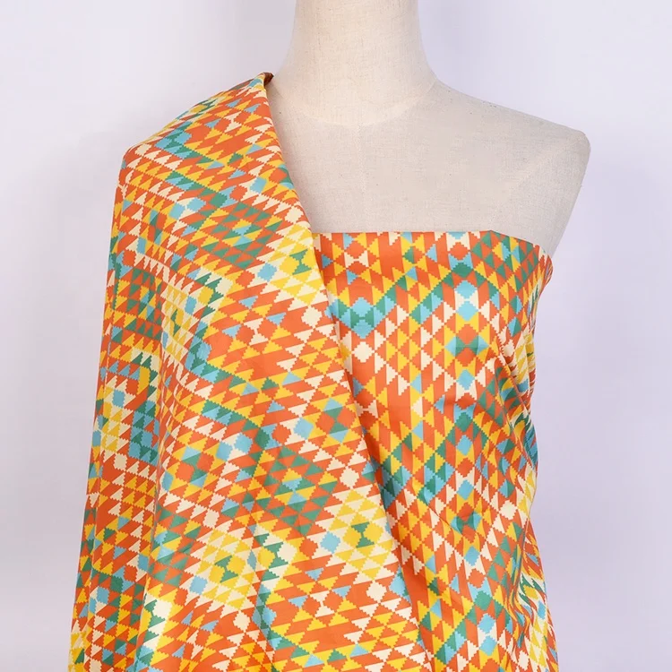 LOW MOQ European Design Geometric Colorful Poplin Woven 60s Cotton Fabric Print For Shirt Clothes