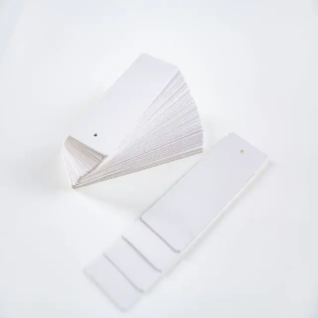 Пользовательская печать штрих-кодов RFID для одежды бумажная этикетка UHF подвесная бирка инвентаря