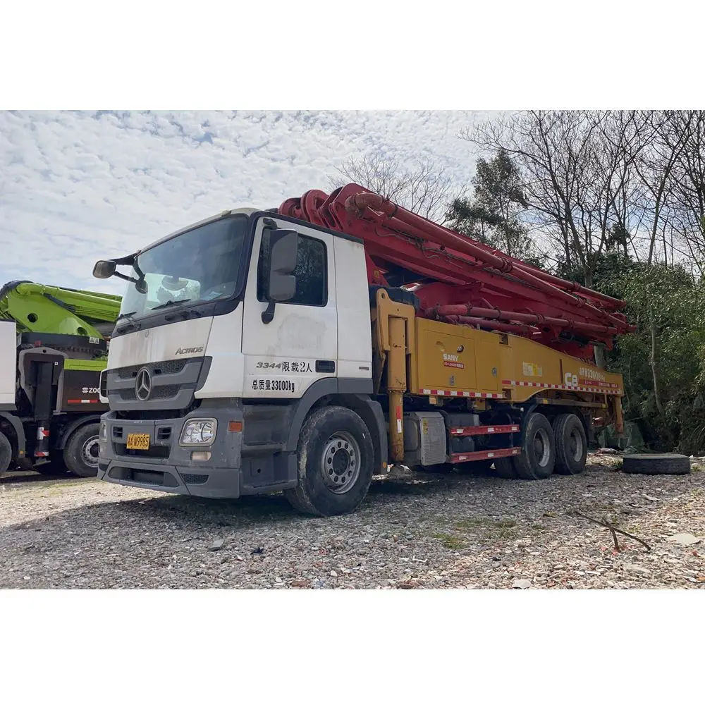 Cheap price good condition Second hand SANY 49M BOOM pump truck mounted concrete pump trucks