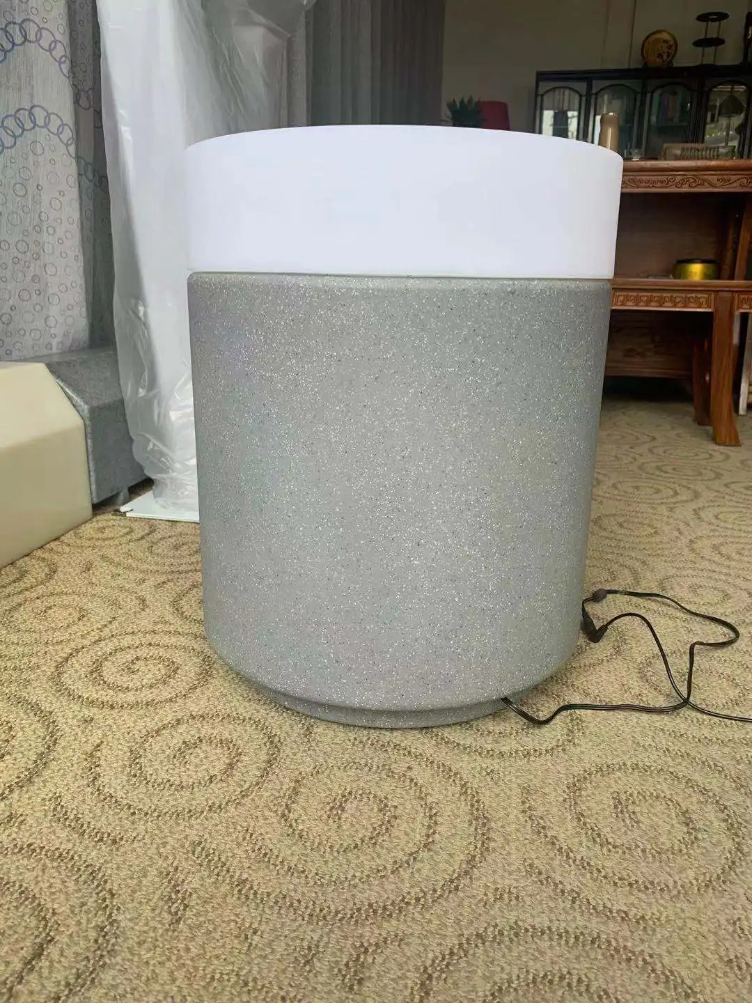 illuminated outdoor garden flower vase with waterproof material