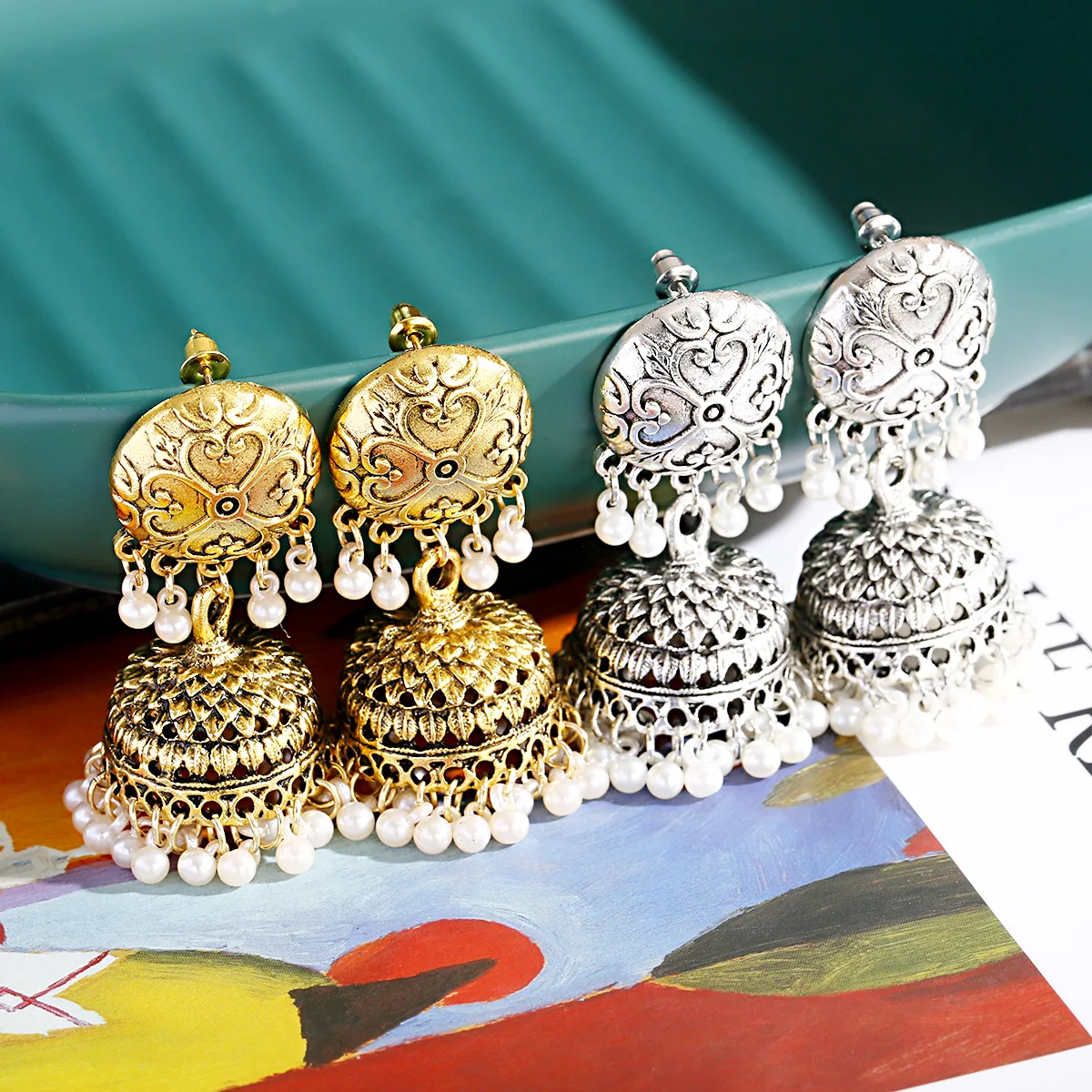 Vintage Hanging Earrings Gold Color Alloy Bell Drop Pearl Earrings Woman Jewelry Accessories 2021 Indian Style Pendientes Gift