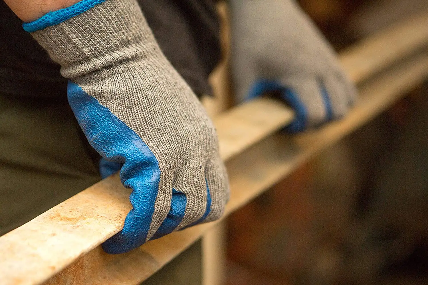 cut resistant gloves