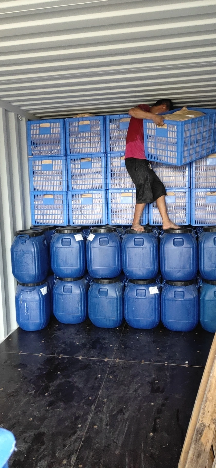 Flame retardant for Christmas trees for Christmas products or other, transparent