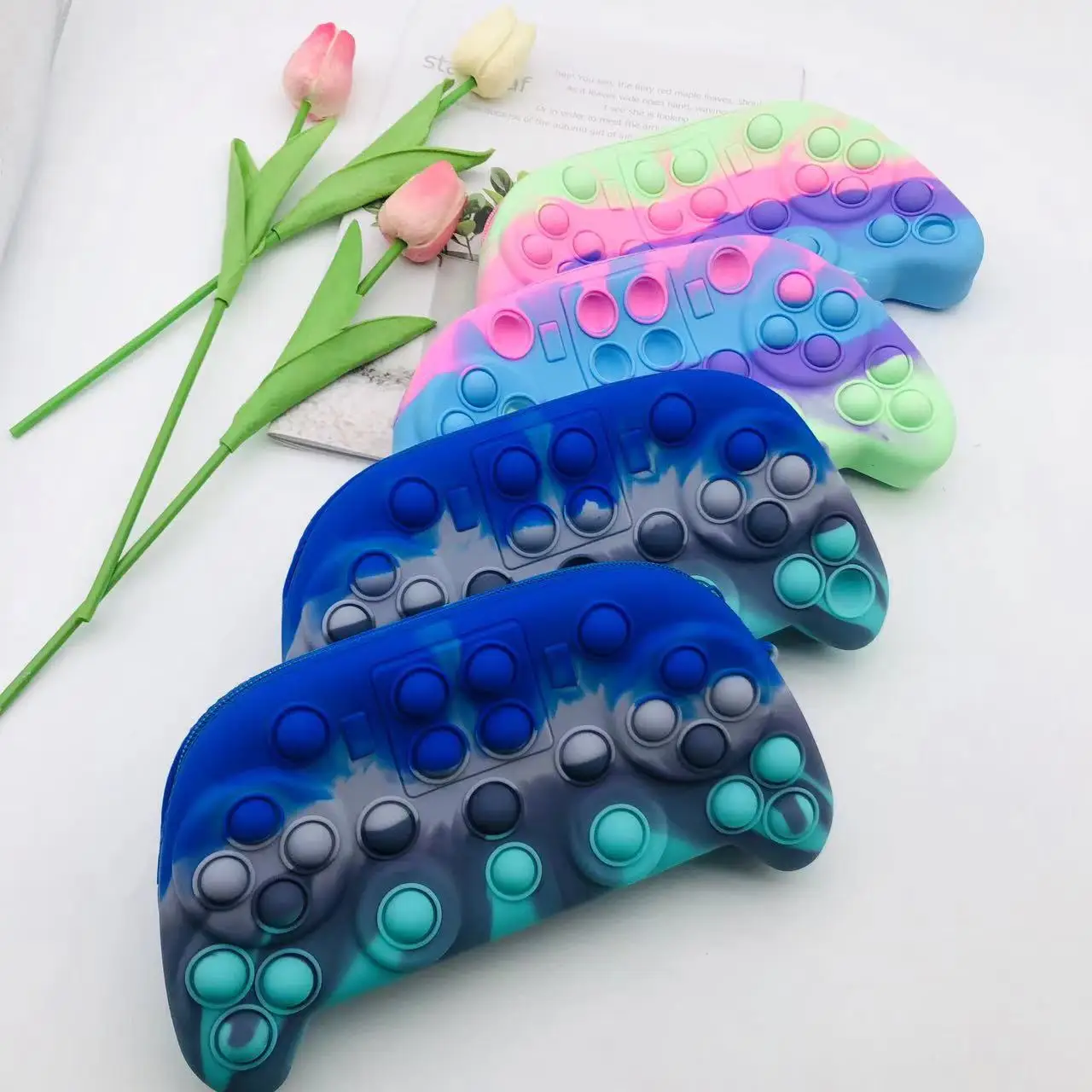 Factory custom silicone pencil case silicone game console handle storage bag