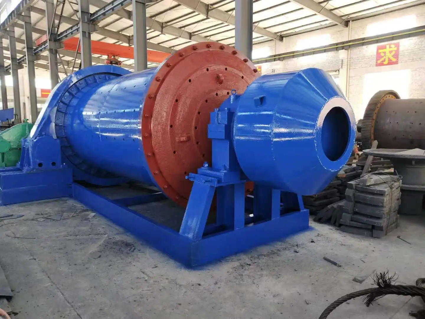 Factory price quartz/ limestone /coal /ceramic cement dry/wet grinding mill machine gold ore mining ball mill